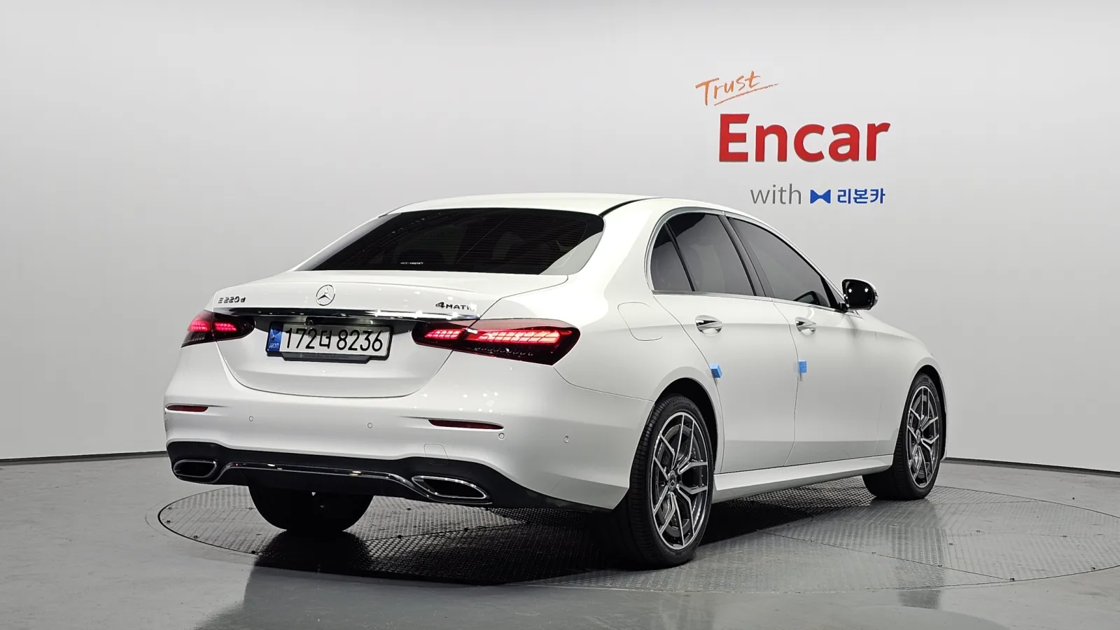 2021 Mercedes-Benz E-Class