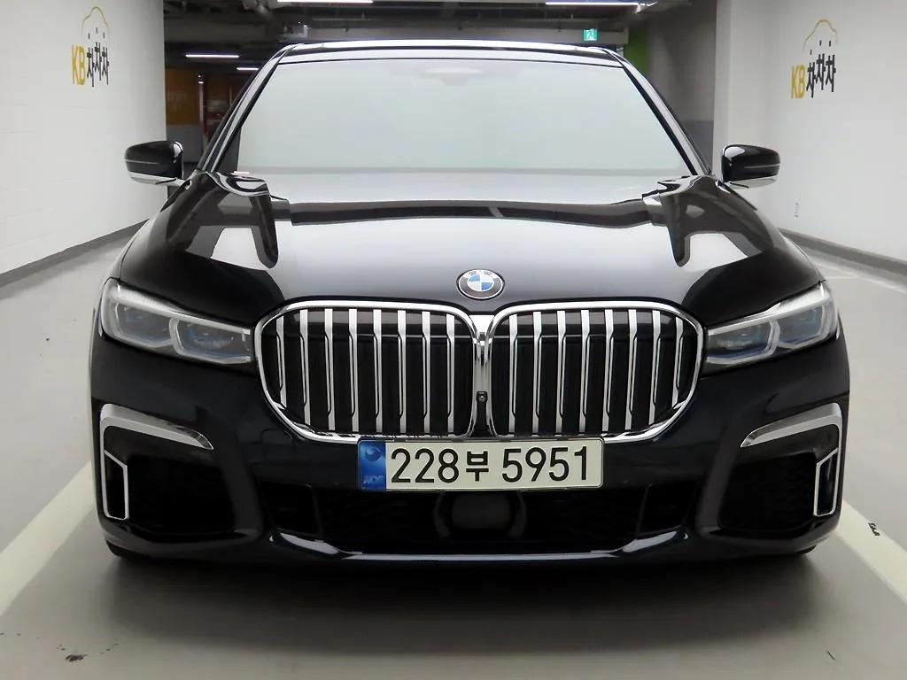 2021 BMW 7-Series