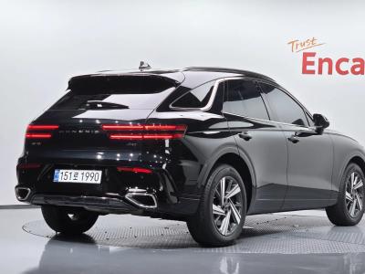 2025 Genesis GV70