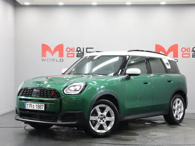 2025 MINI Countryman