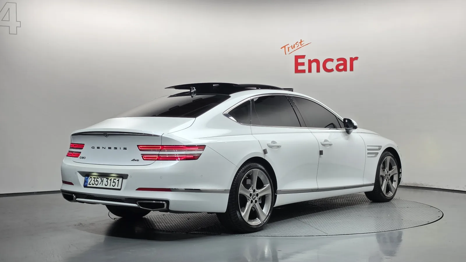 2022 Genesis G80