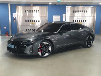 2022 Audi RS e-tron GT