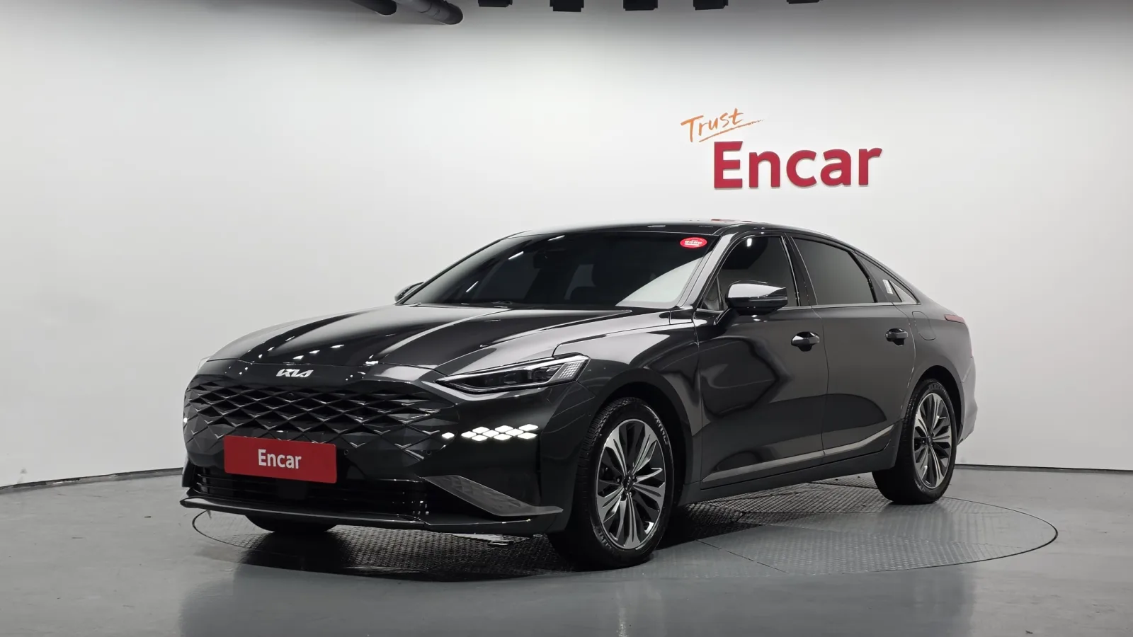 2023 Kia K8