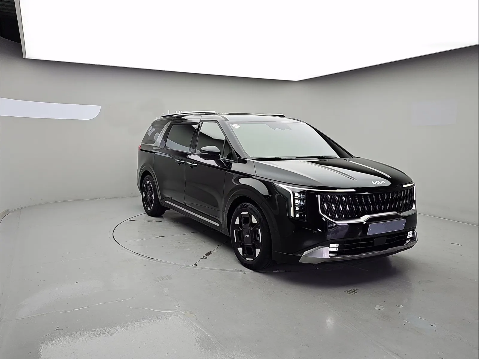 2025 Kia Carnival