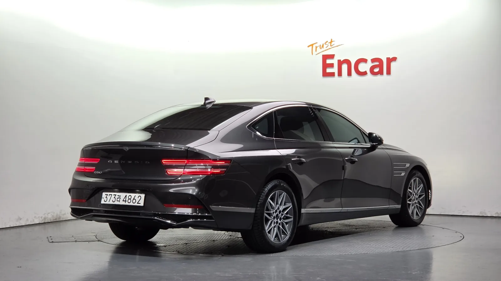 2025 Genesis G80