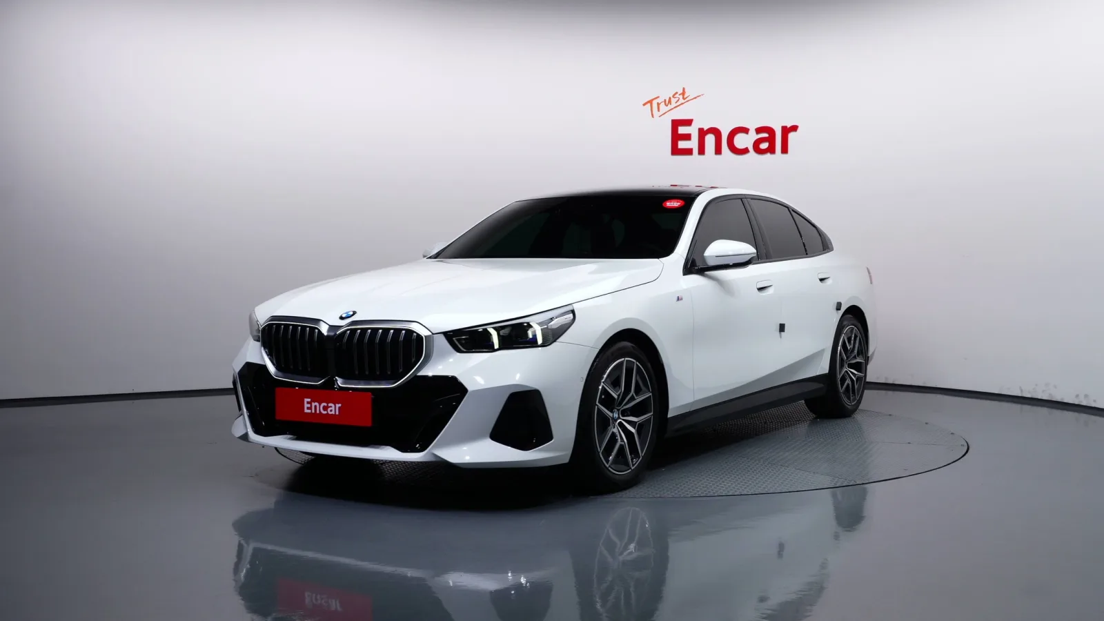 2025 BMW 5-Series
