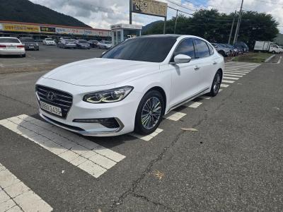 2018 Hyundai Grandeur