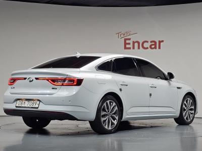 2017 Renault Korea SM6