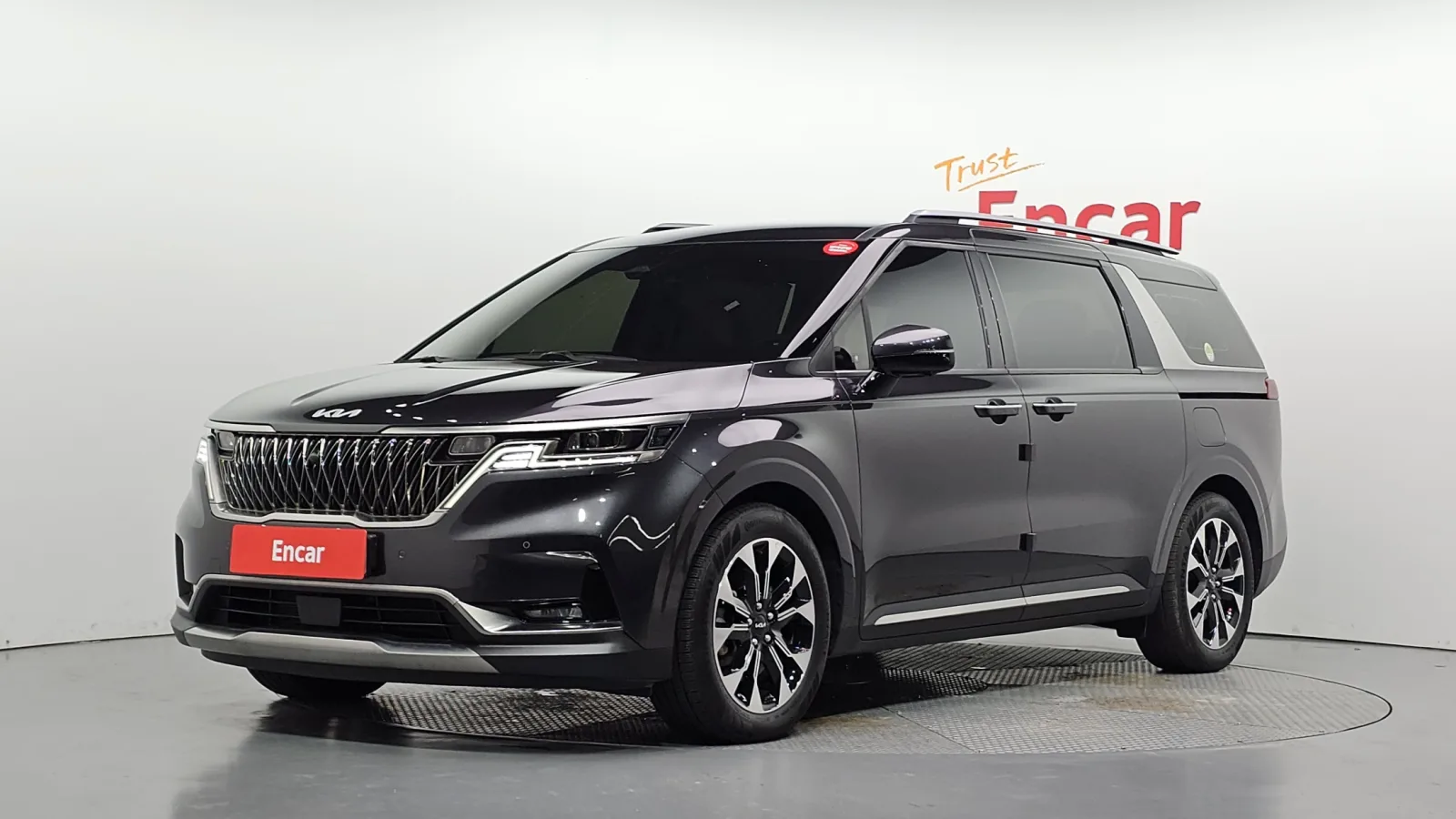 2023 Kia Carnival