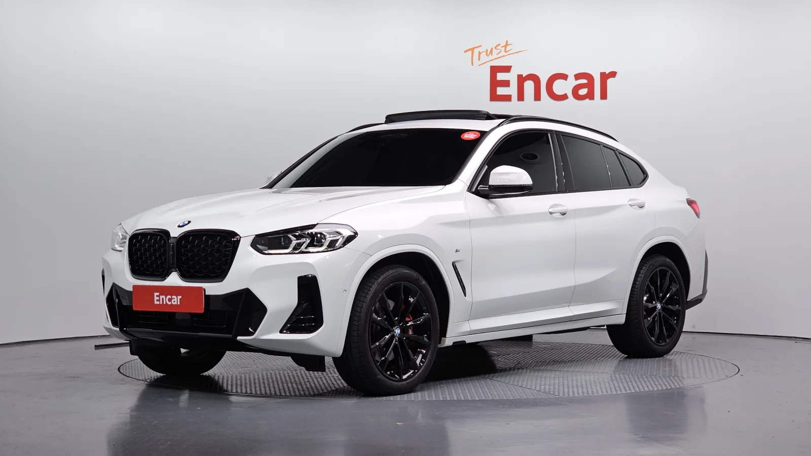2025 BMW X4