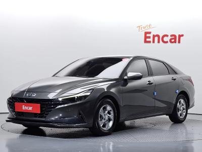 2022 Hyundai Elantra