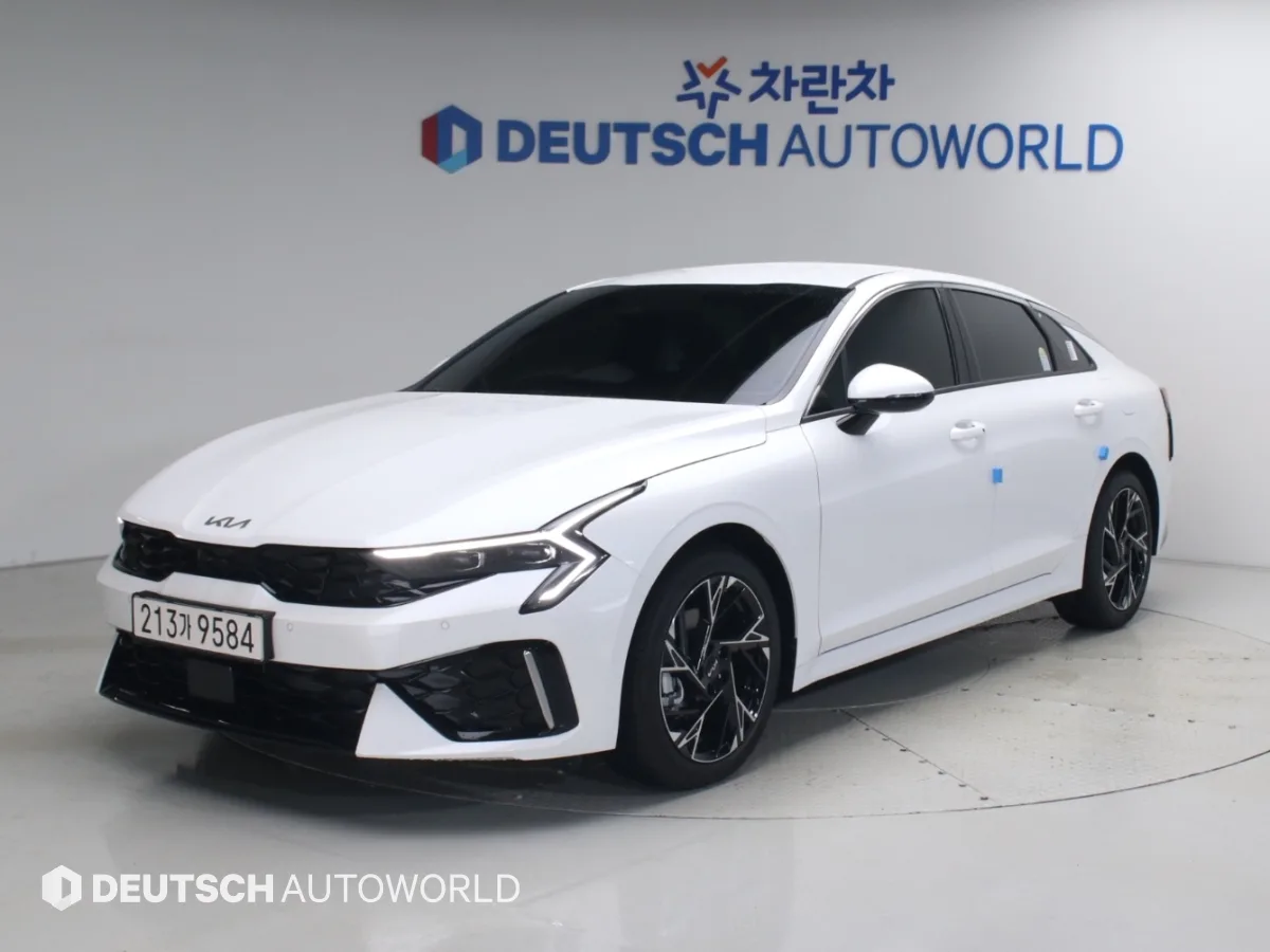 2026 Kia K5