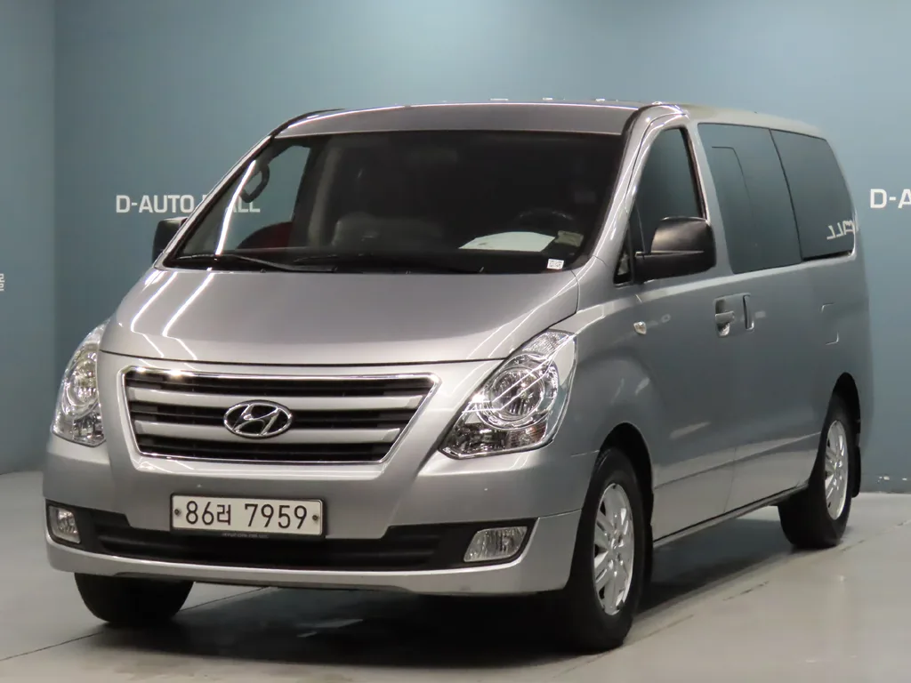 2016 Hyundai Starex