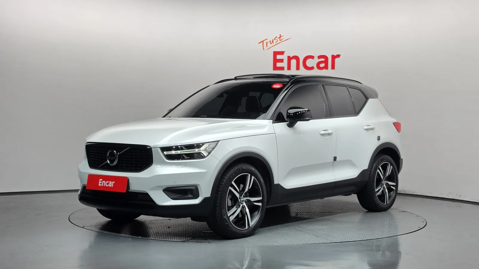 2021 Volvo XC40