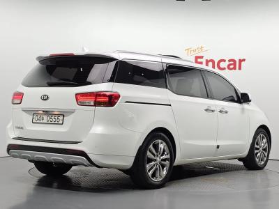 2016 Kia Carnival