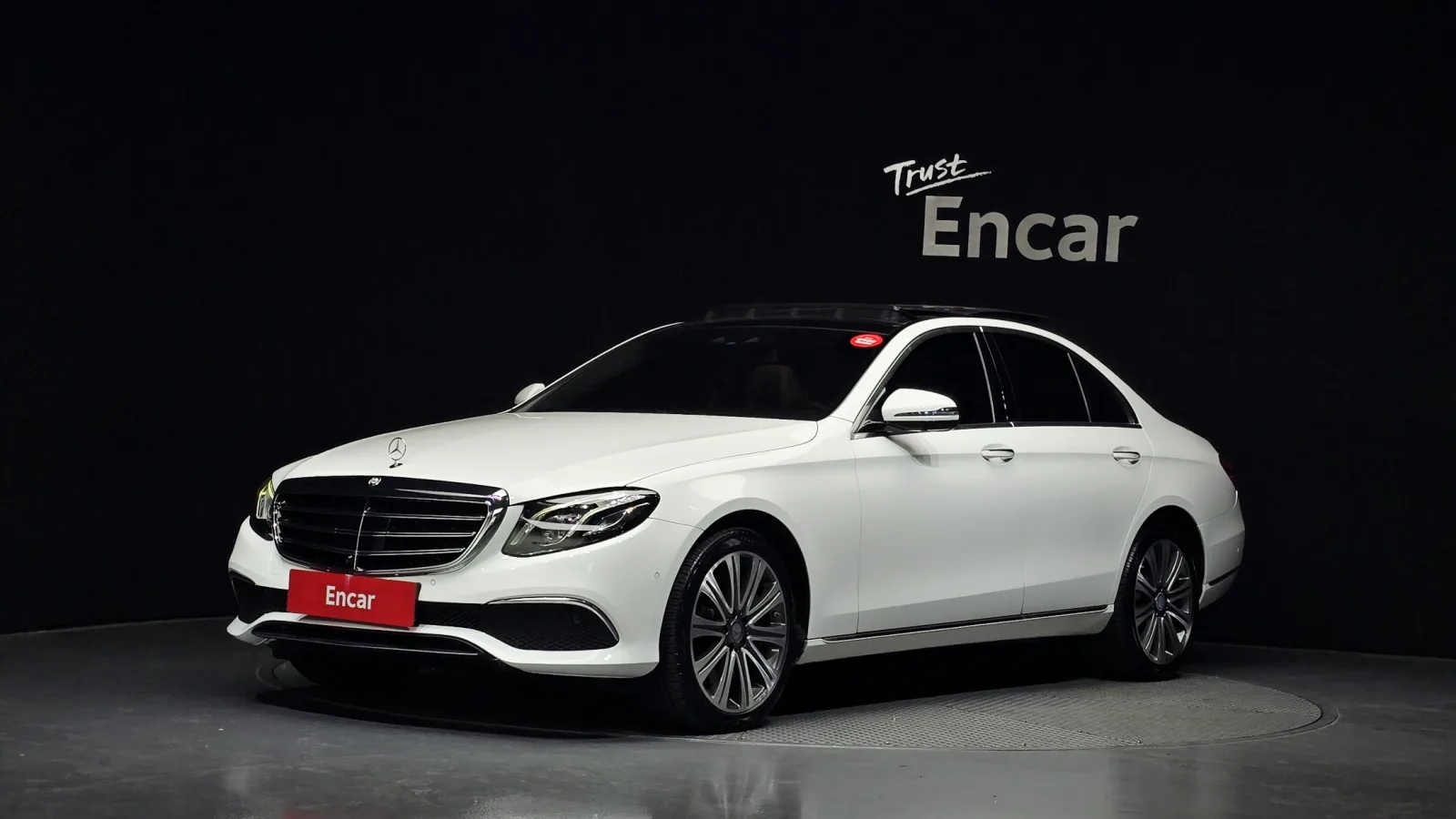 2017 Mercedes-Benz E-Class