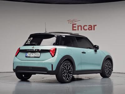 2025 MINI Cooper