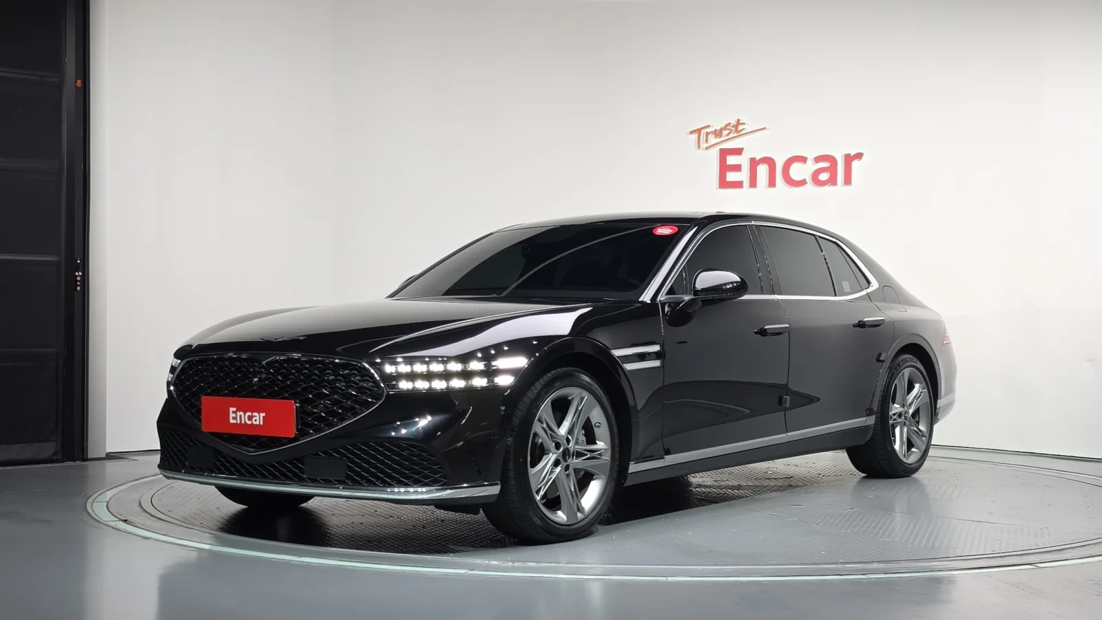 2025 Genesis G90