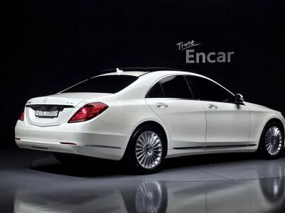 2016 Mercedes-Benz S-Class