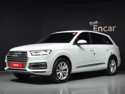 2019 Audi Q7