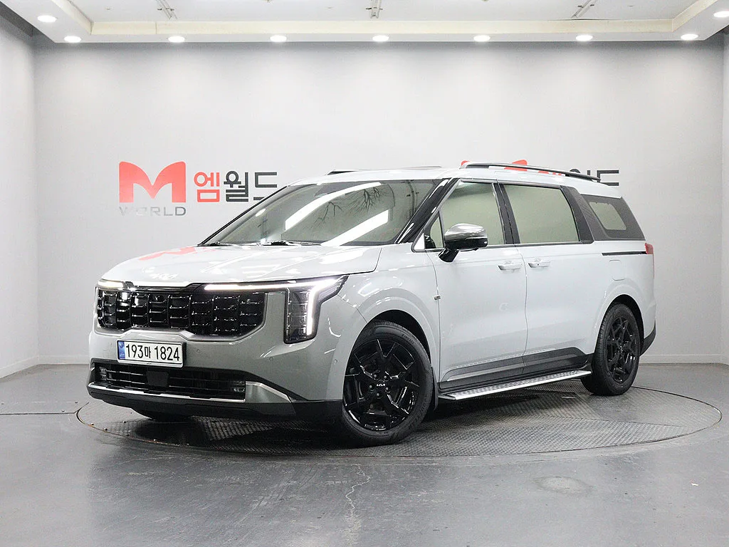 2025 Kia Carnival