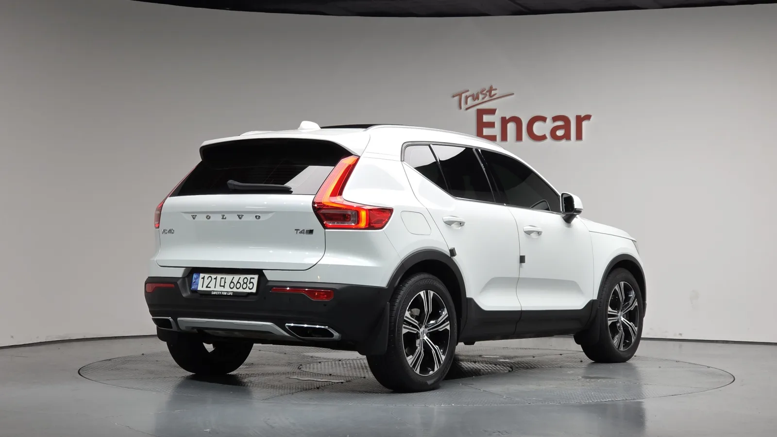 2019 Volvo XC40