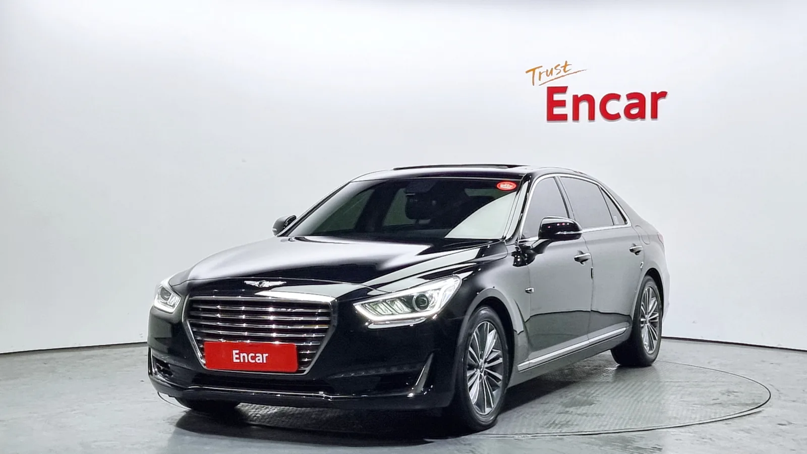 2016 Genesis EQ900
