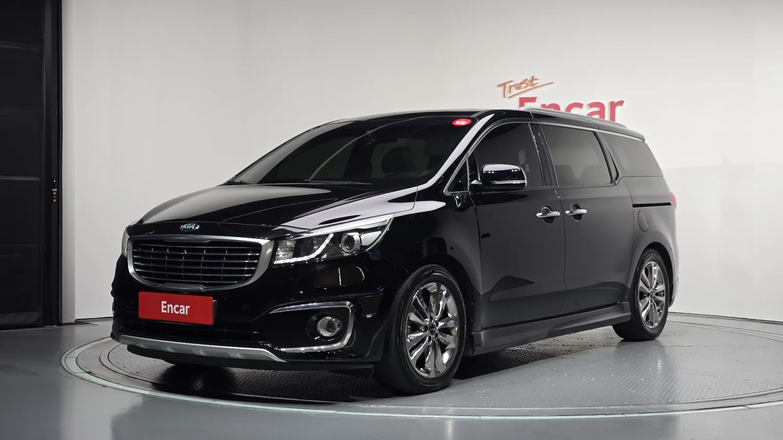 2016 Kia Carnival