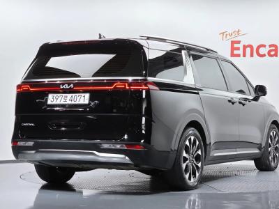 2023 Kia Carnival