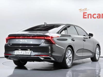 2023 Kia K8