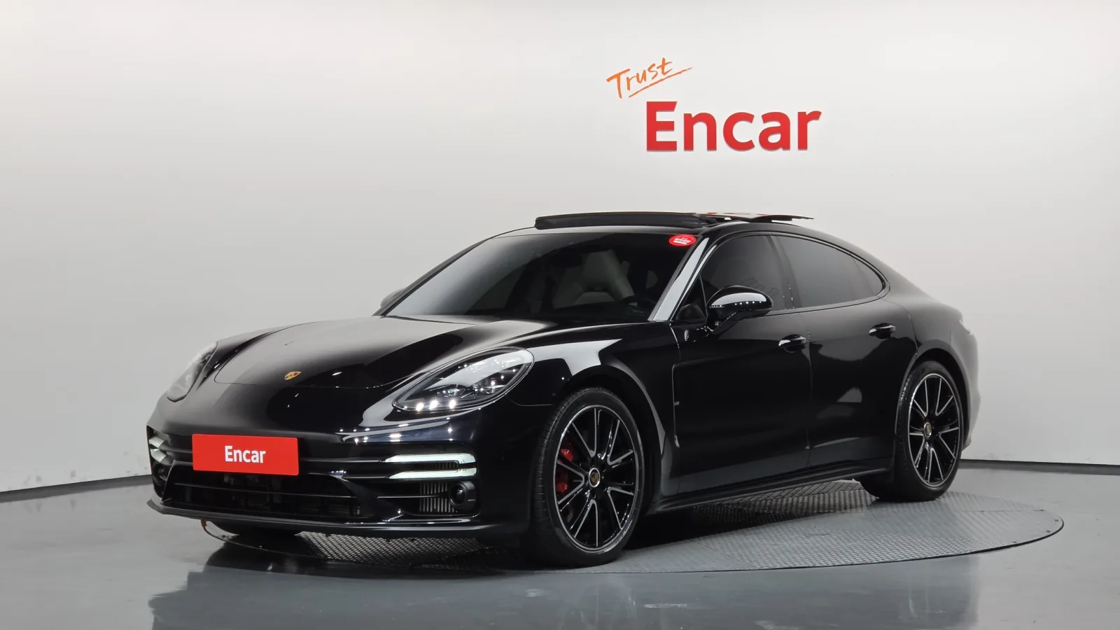 2022 Porsche Panamera