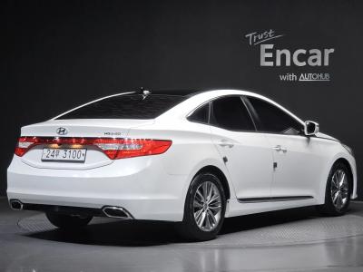 2015 Hyundai Grandeur