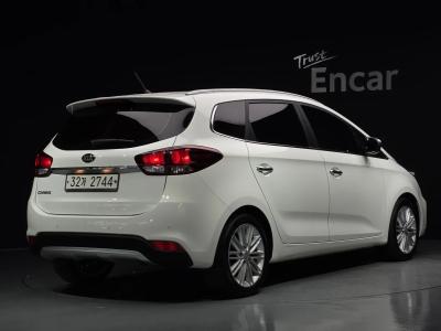 2017 Kia Carens