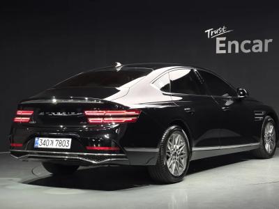 2026 Genesis G80
