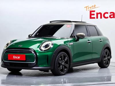 2022 MINI Cooper