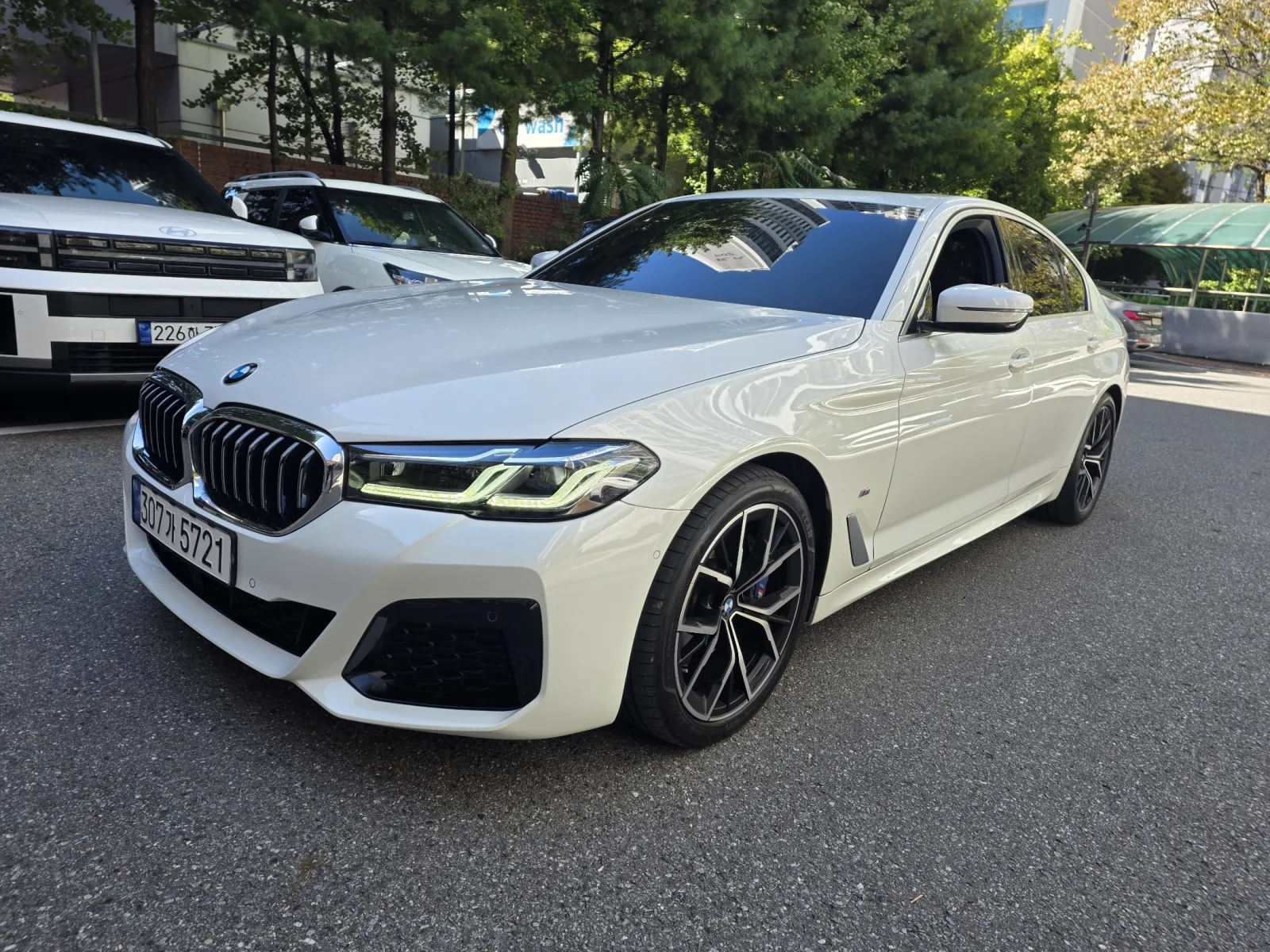 2023 BMW 5-Series