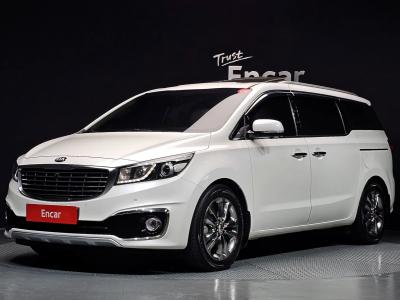 2016 Kia Carnival