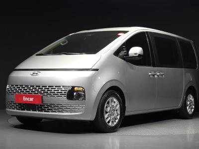 2022 Hyundai Staria