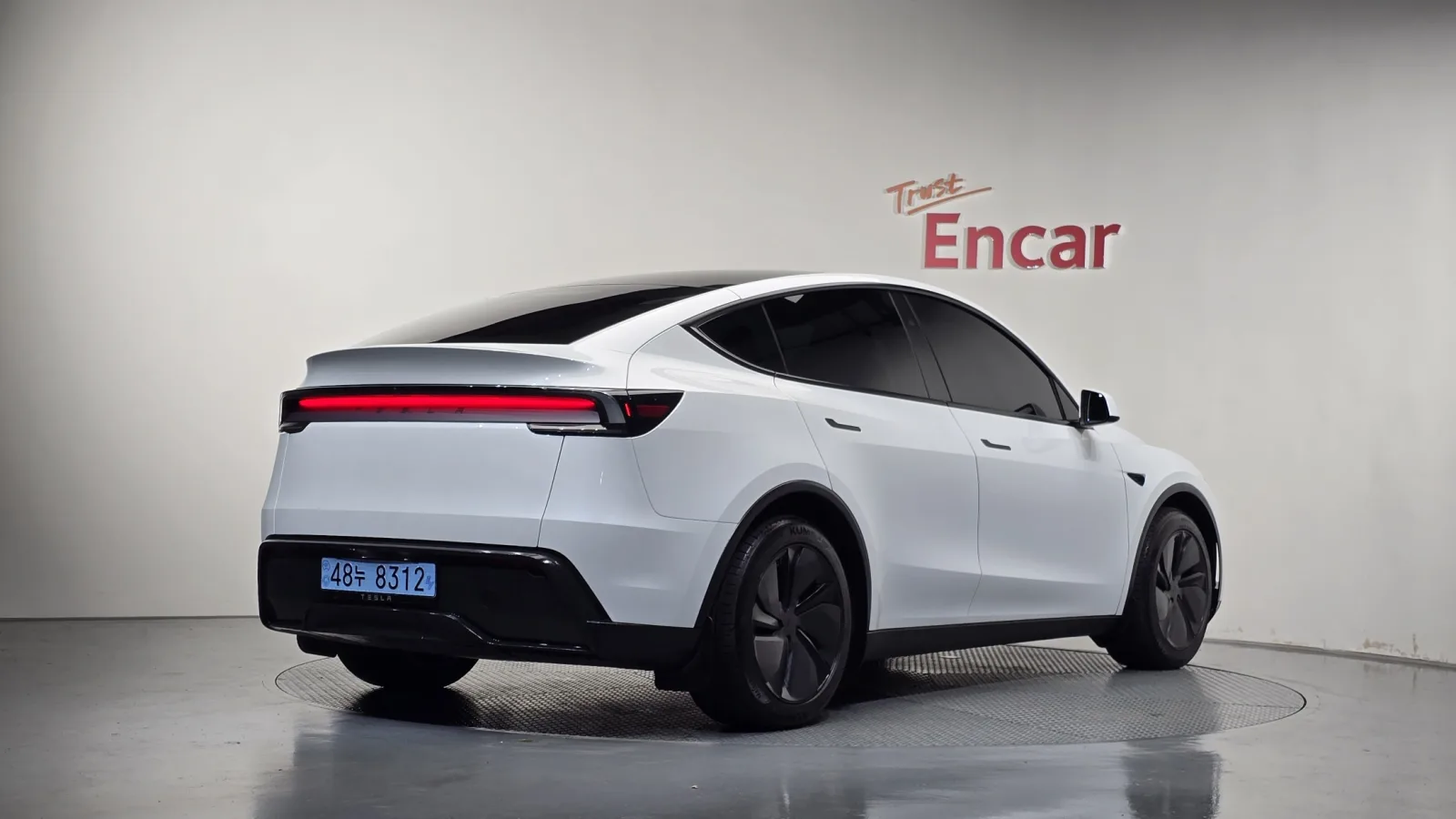 2026 Tesla Model Y