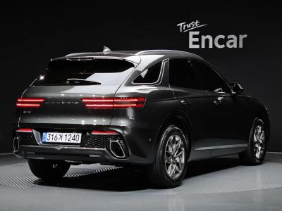 2023 Genesis GV70