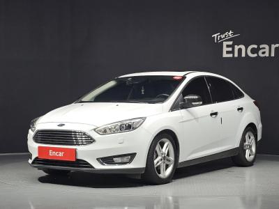 2016 Ford Focus