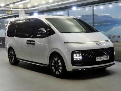 2025 Hyundai Staria
