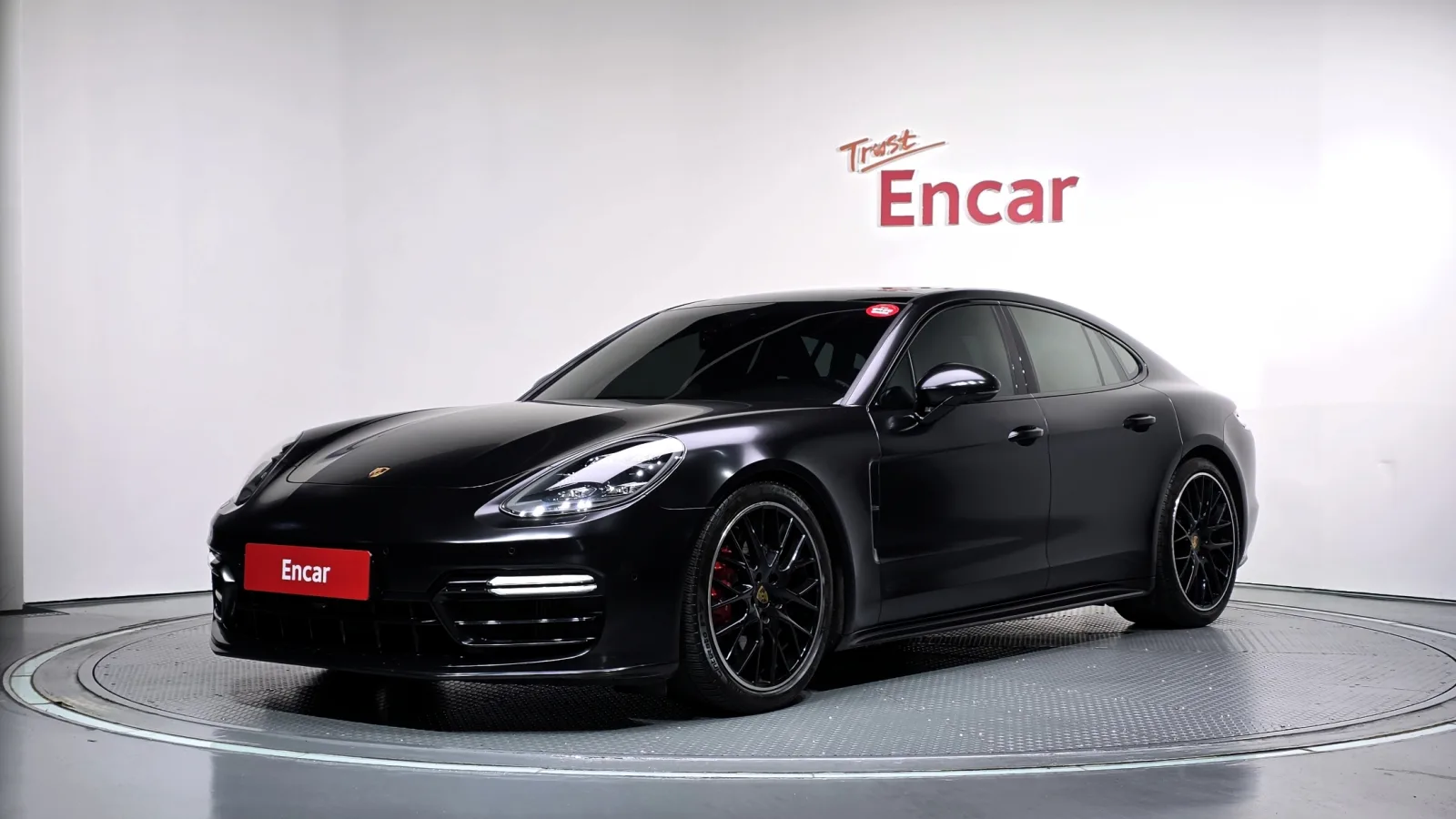 2019 Porsche Panamera