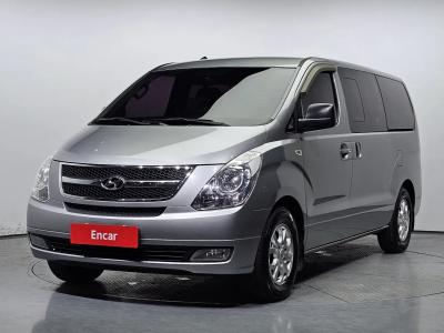 2013 Hyundai Starex