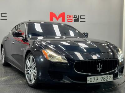 2015 Maserati Quattroporte
