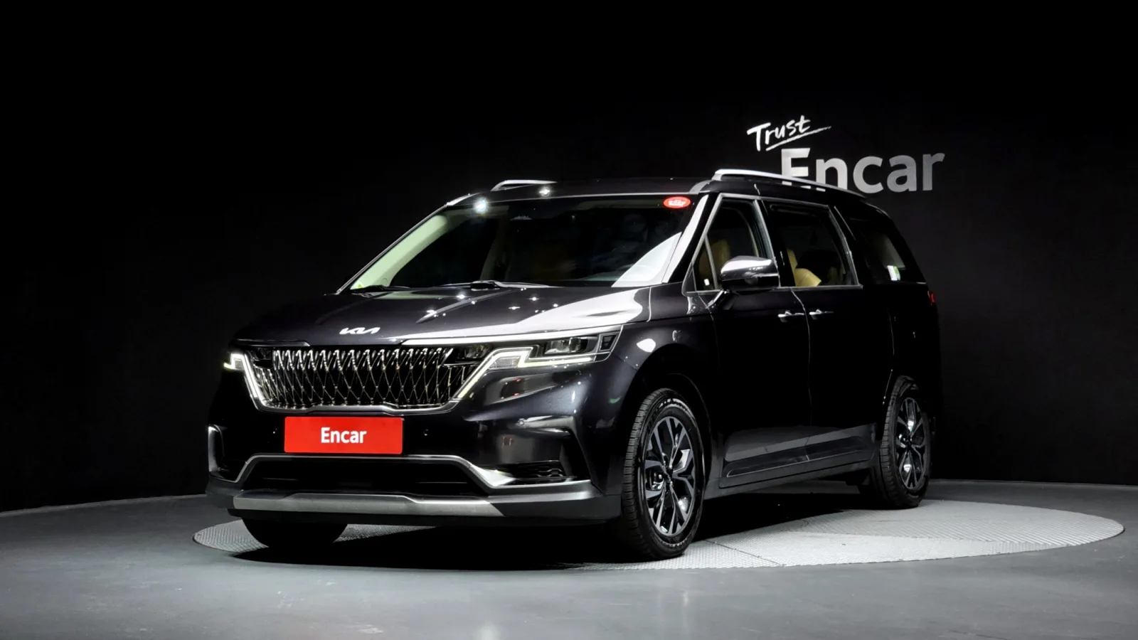 2023 Kia Carnival