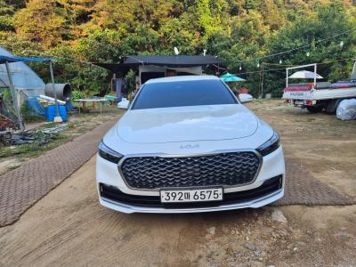 2022 Kia K9