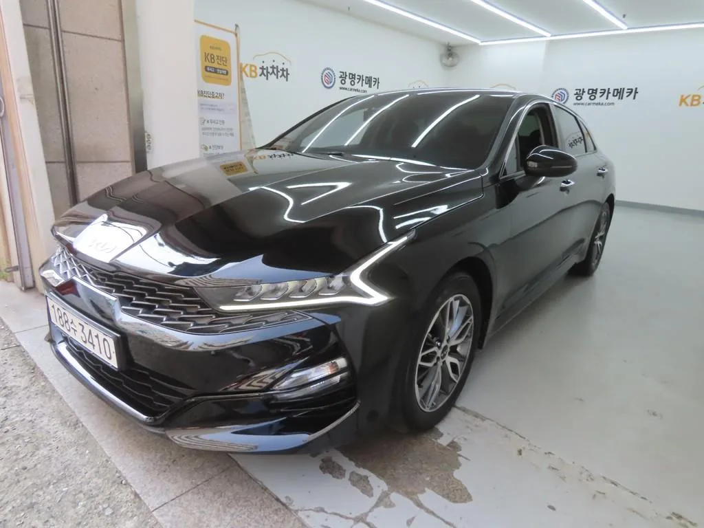 2022 Kia K5