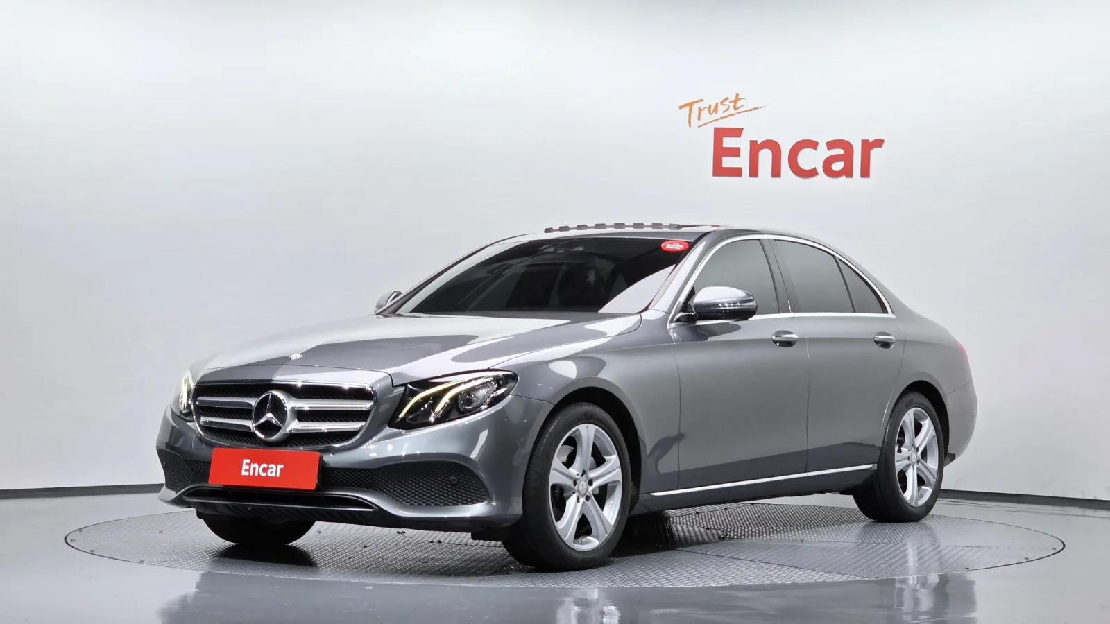 2017 Mercedes-Benz E-Class