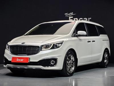 2015 Kia Carnival